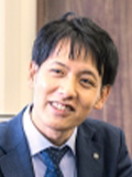 山添　健志